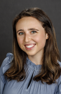 Yakira Begun headshot